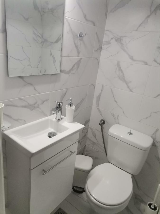 אתונה S & K Apartment Free Indoor Parking מראה חיצוני תמונה