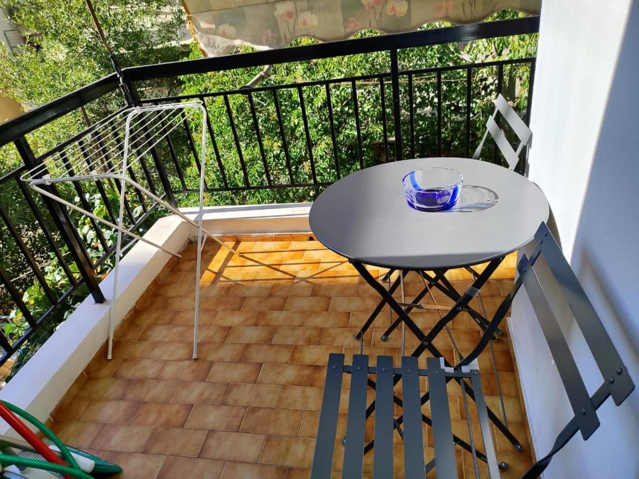 אתונה S & K Apartment Free Indoor Parking מראה חיצוני תמונה